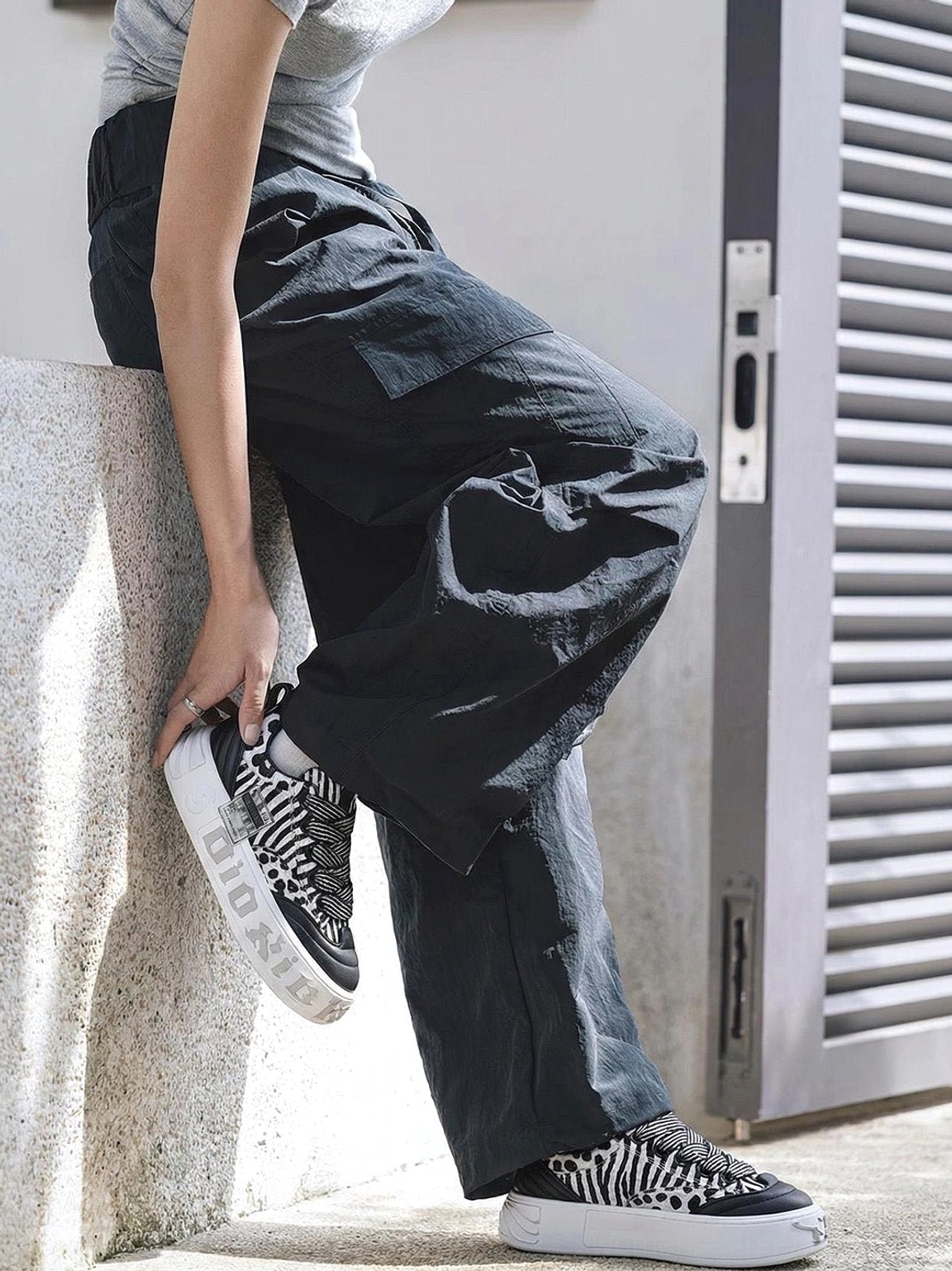 Animal print chunky skate sneakers with oversized proportions for Y2K and Seoul street style outfits