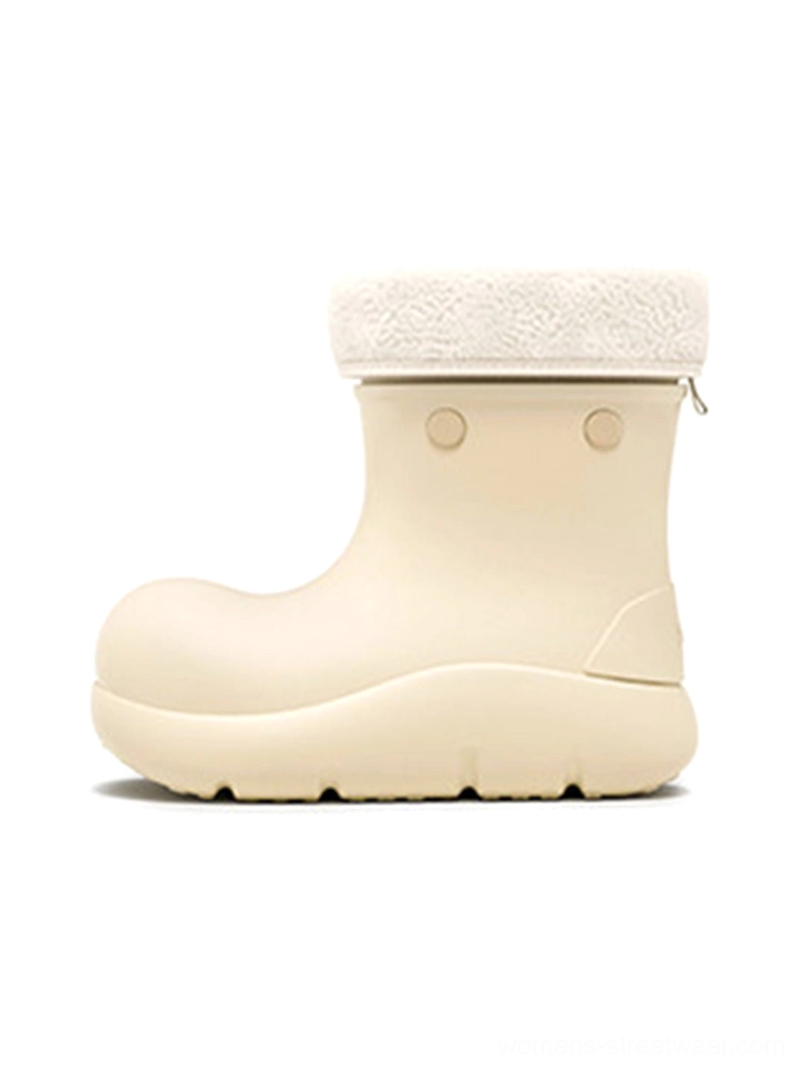 Beige faux fur lined platform winter boots in left side three quarter product view with rounded studded vamp