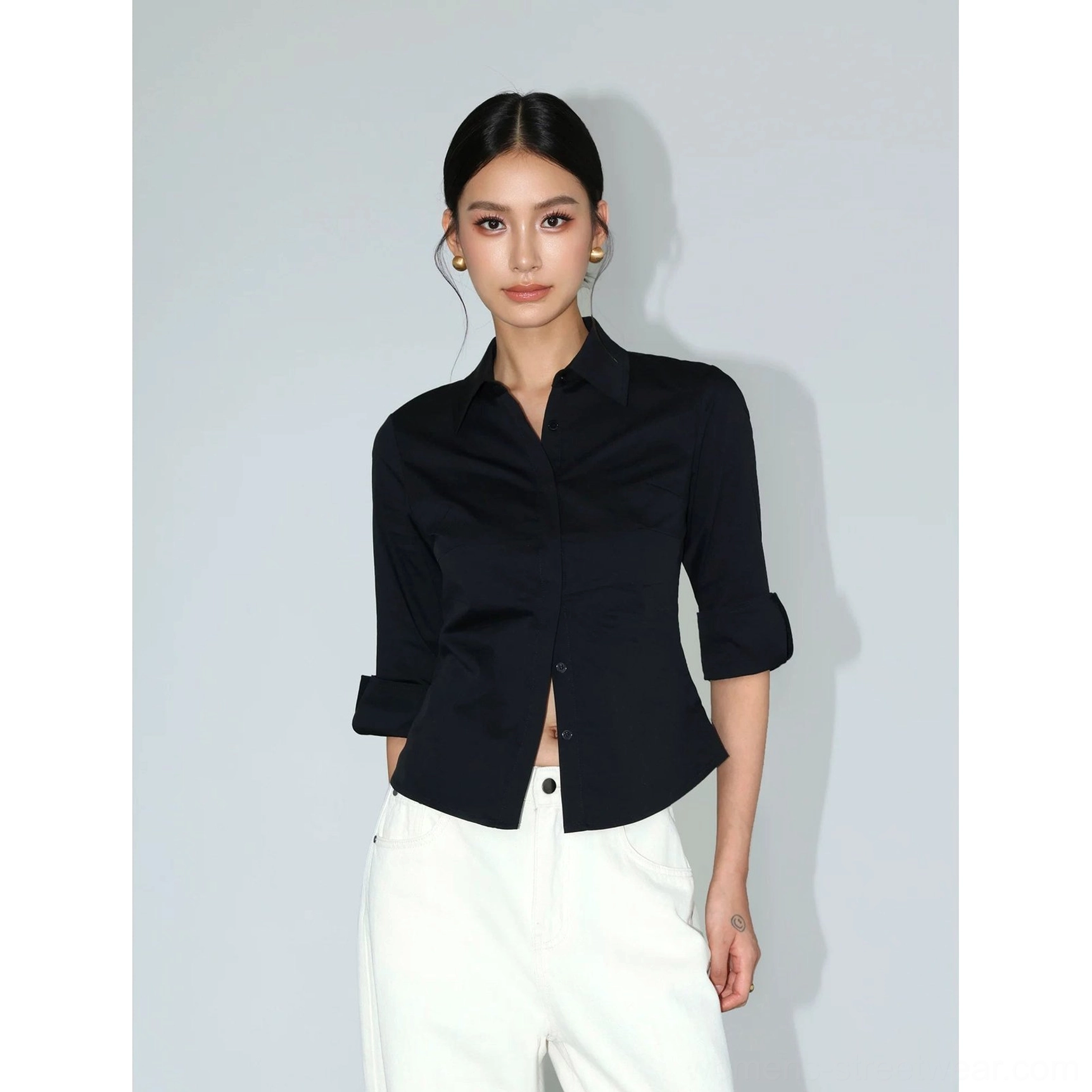 Black contour curve tailored button-up shirt with pointed collar fitted waist and rolled cuffs