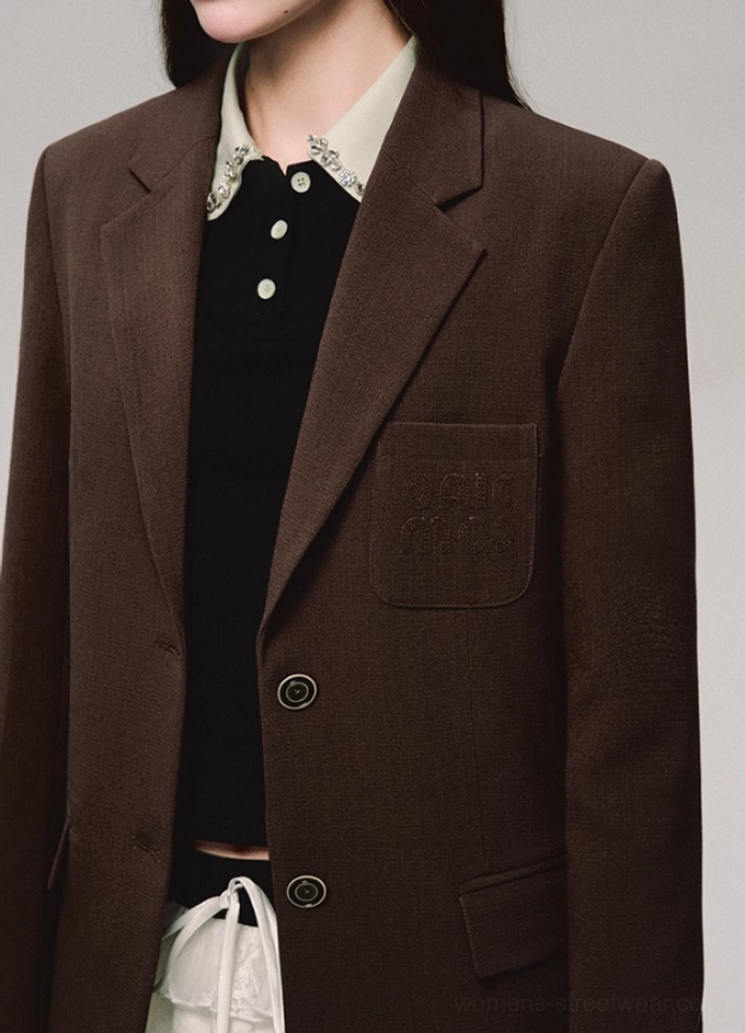 Black cropped lace collar polo top layered with a brown blazer in a detailed Korean preppy streetwear outfit