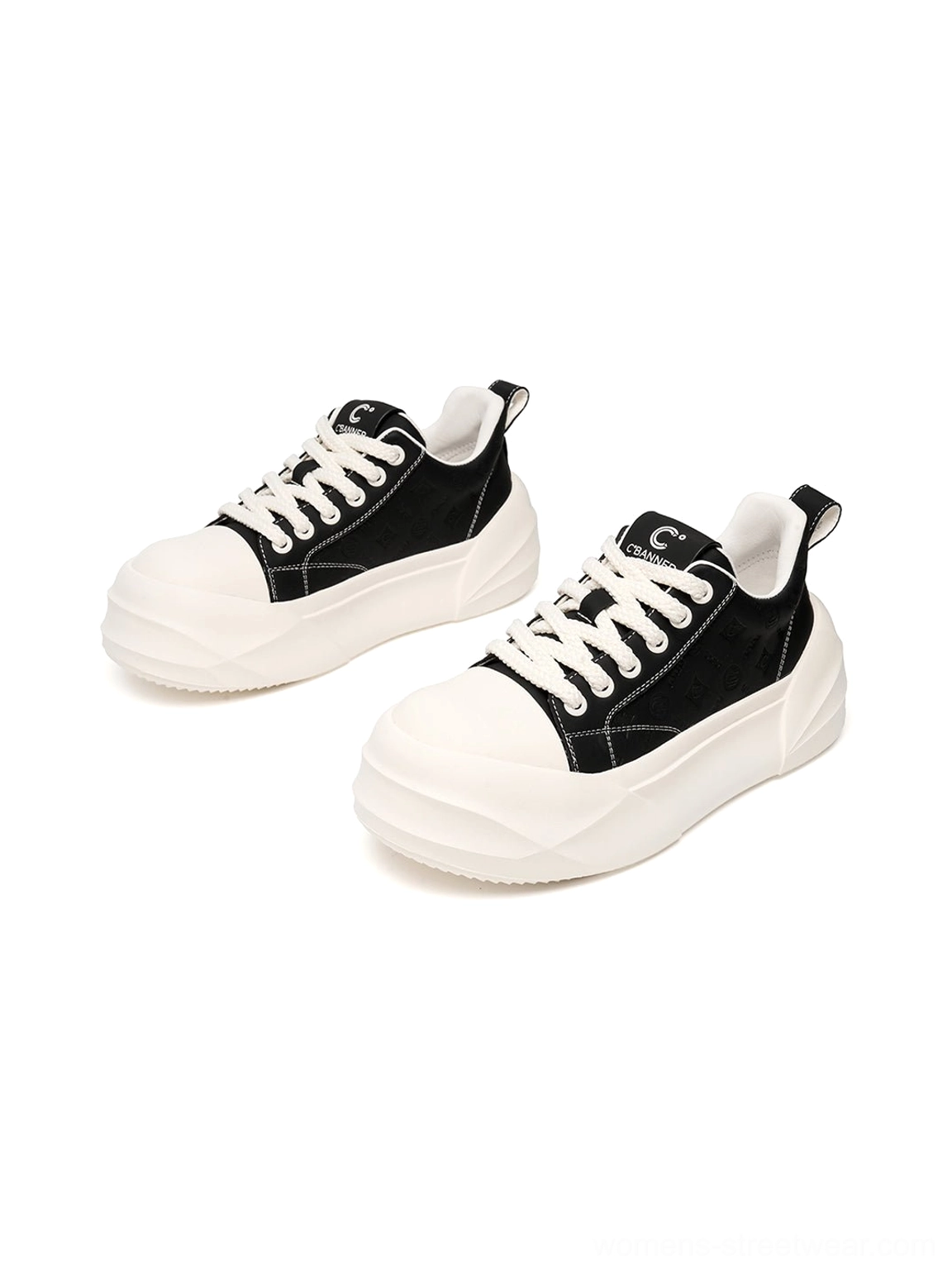 Black platform skate sneakers with geometric white sole detailed product image
