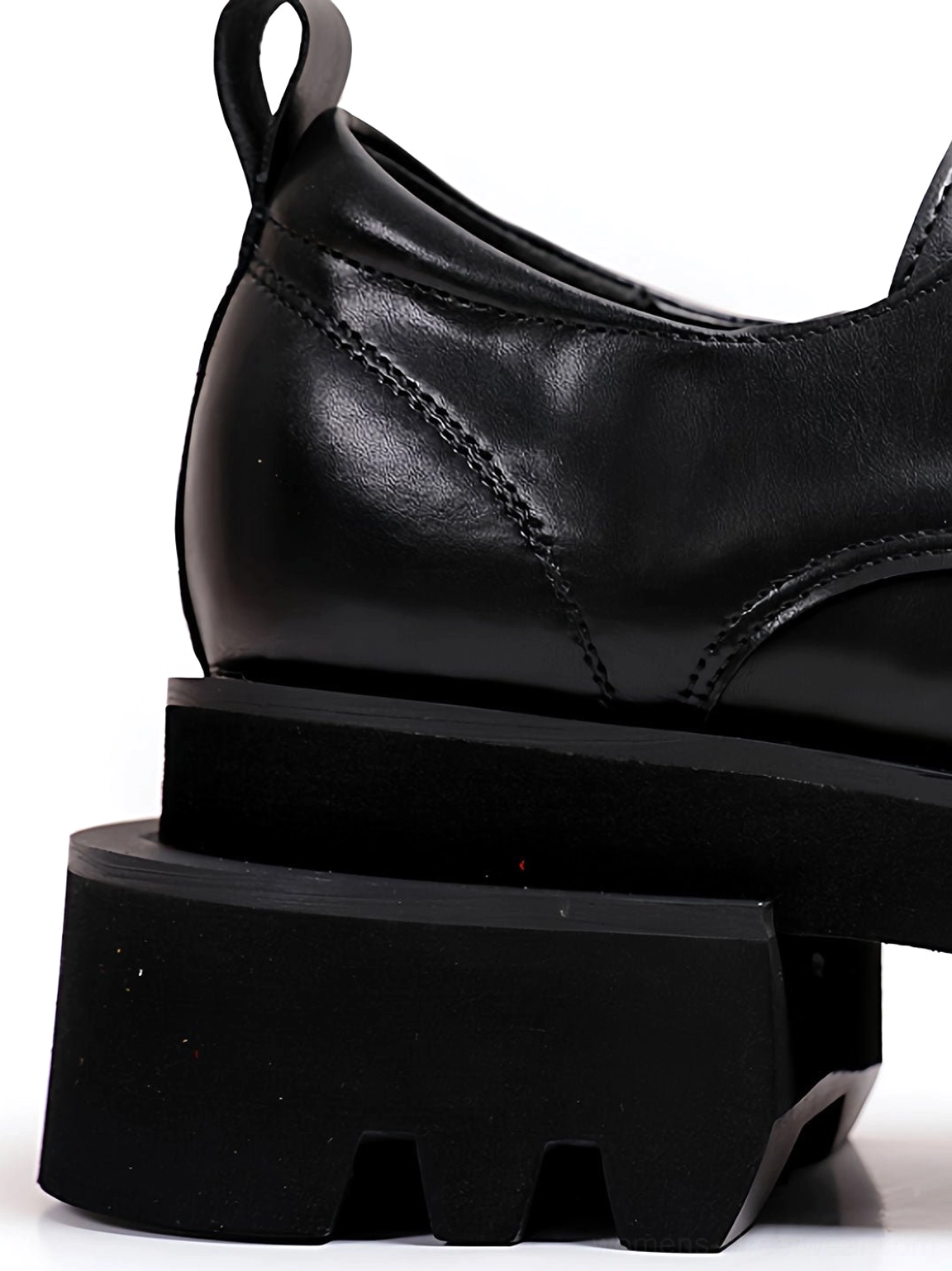 Black and red rivet peep-toe square-toe platform derby shoes detailed product view