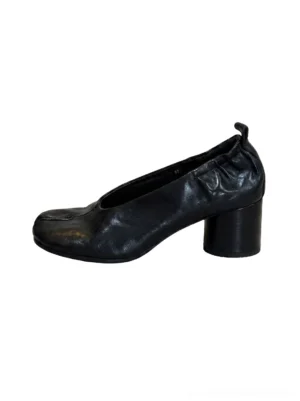 Black Tabi split-toe leather-look pumps with chunky architectural block heels and ruched slip-on ankle opening
