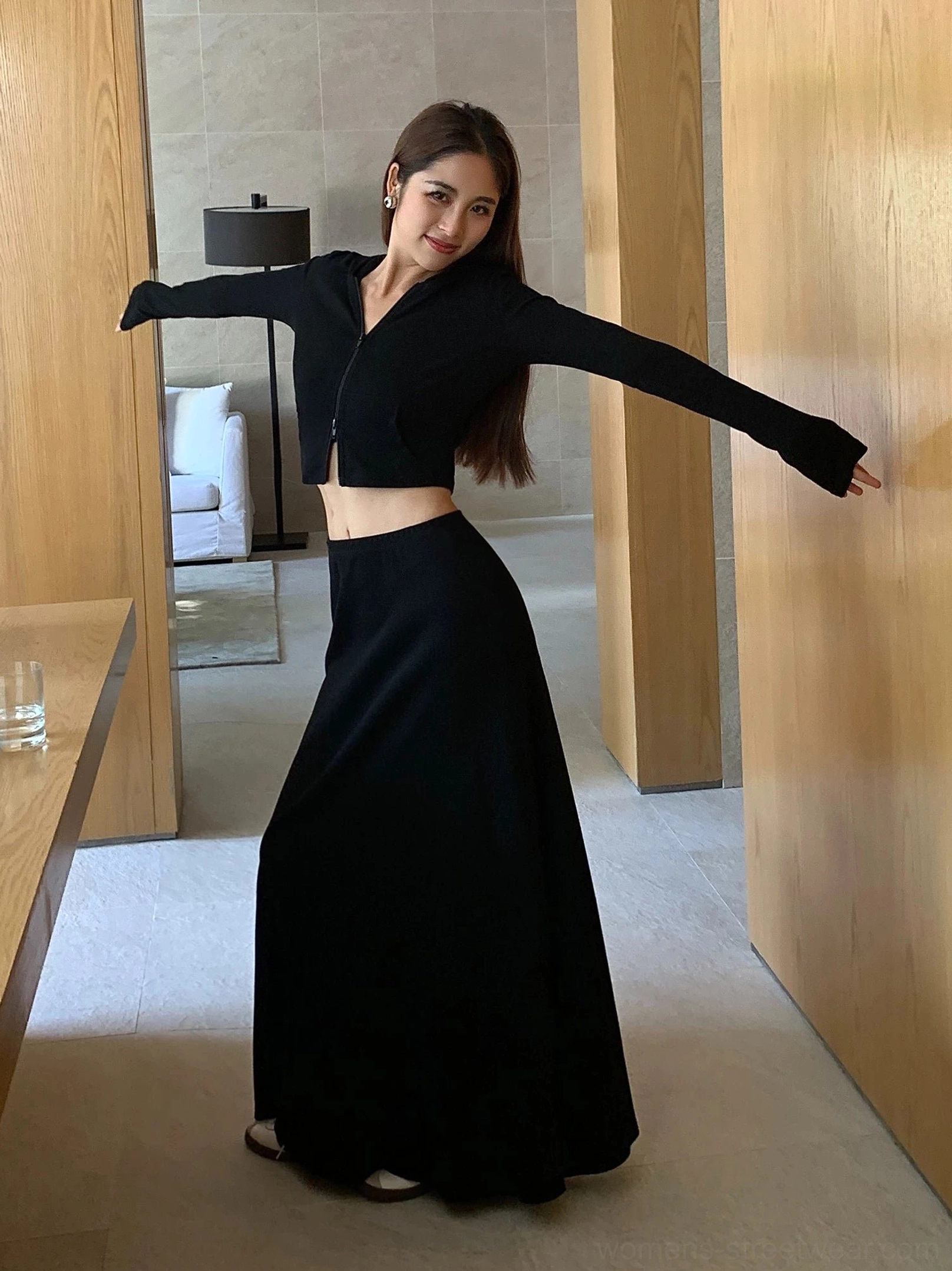 Black women's high-waisted cotton stretch jersey maxi skirt minimalist Korean streetwear style