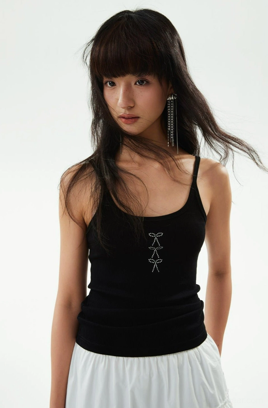 Black Y2K rhinestone bow ribbed cami tank top for Korean streetwear outfits