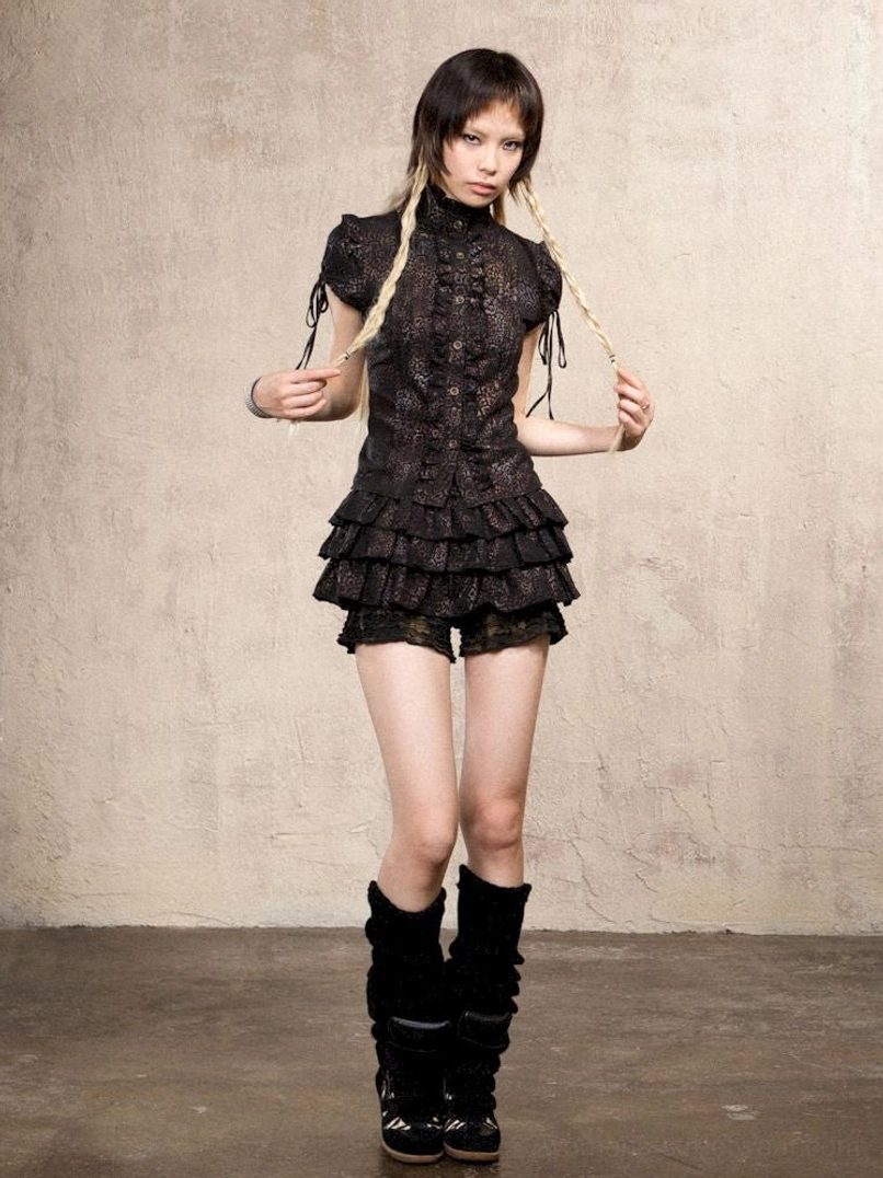 Contemporary Y2K ruffle skort pants with lace accents for bold everyday outfits