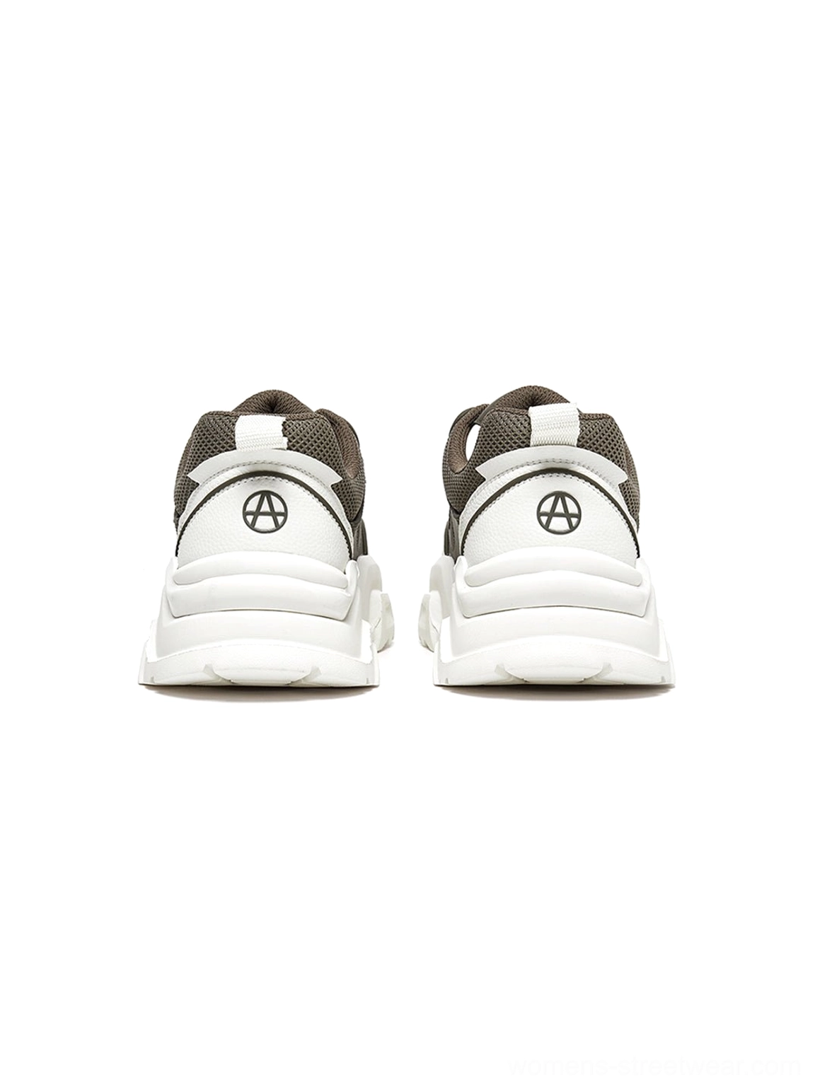 Contrast cutout lug sole platform sneakers modern Korean streetwear style