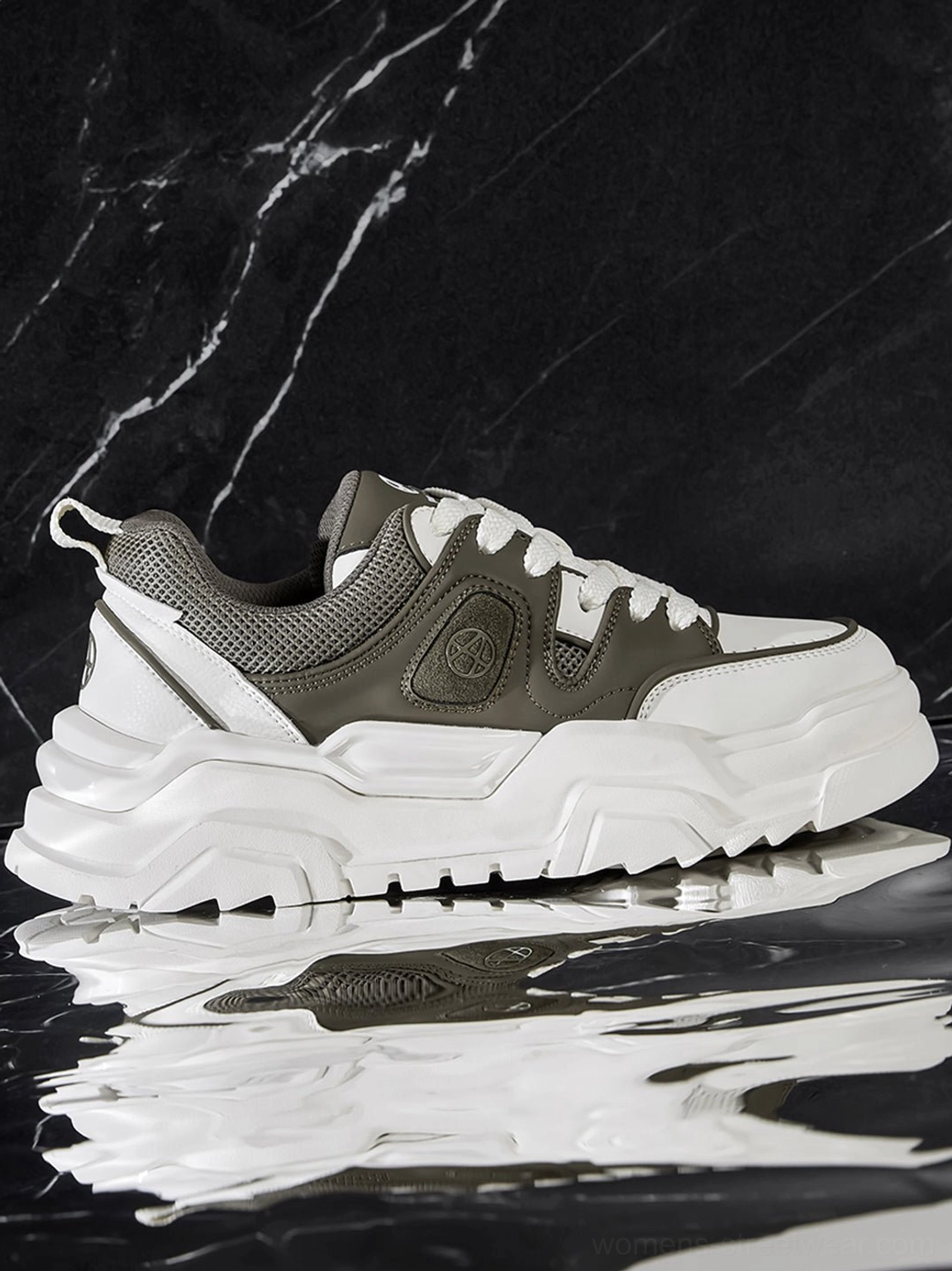 Contrast cutout lug sole platform sneakers mixed material upper view