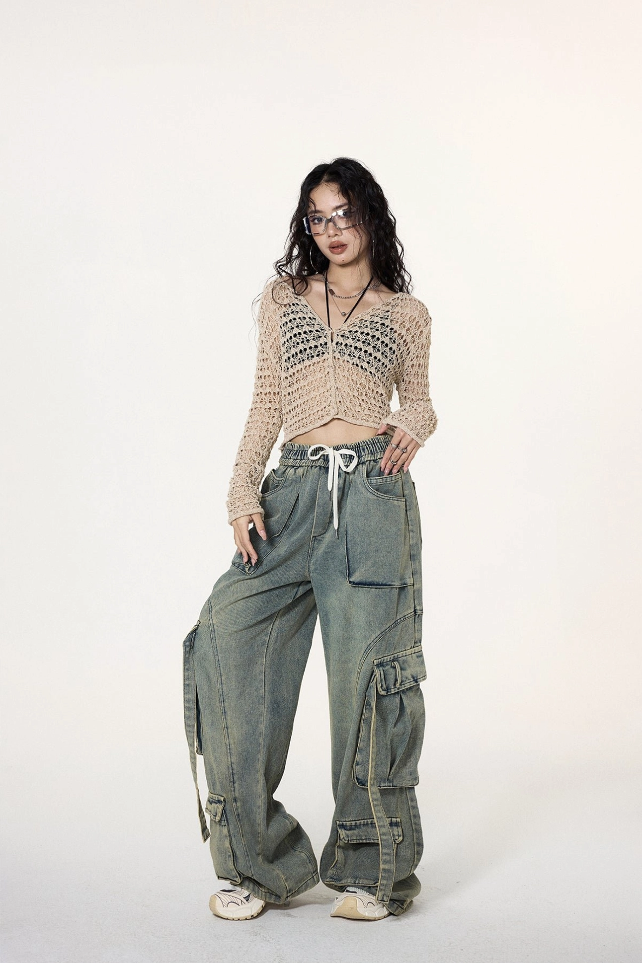 Cropped khaki crochet cardigan with a feminine V-neck and long sleeves for Acubi and Korean streetwear looks