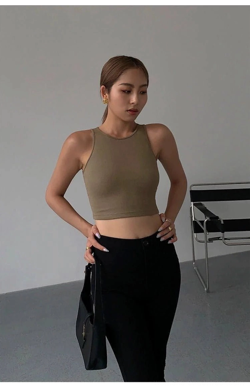 Cropped ribbed knit tank top color comparison - black white khaki colorways each serving different streetwear styling purposes and aesthetic preferences