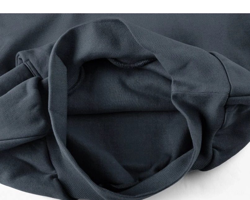 Dark gray double-layer oversized hoodie interior view of spacious kangaroo pocket and clean seams