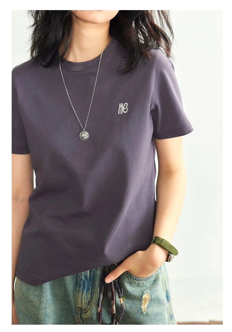 Dusty pink minimalist embroidered logo crew neck t-shirt east asian streetwear sensibility design