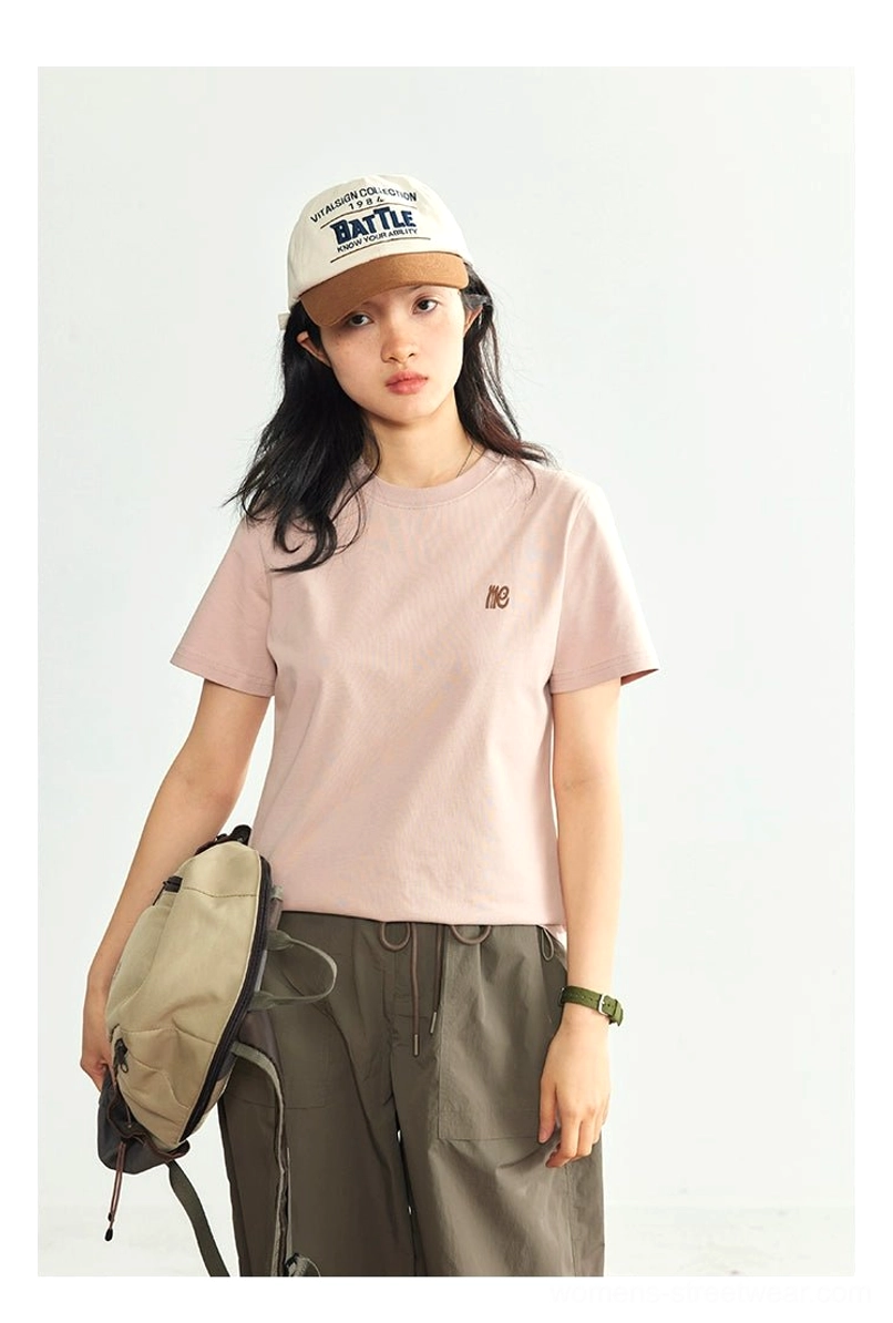 Dusty pink minimalist embroidered logo crew neck t-shirt seasonal color coordination wardrobe