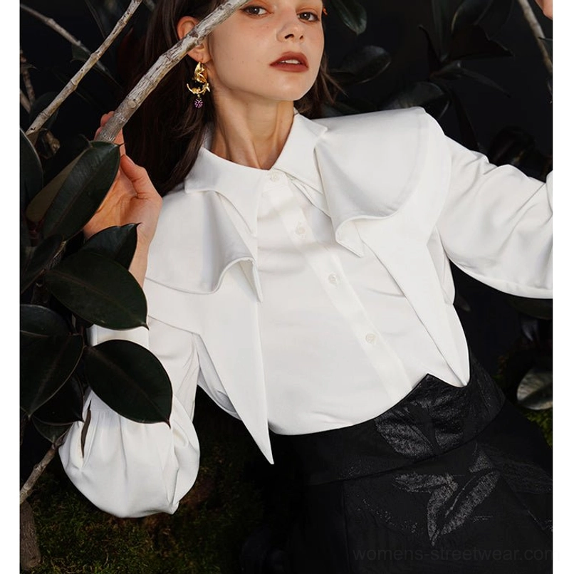 Fox charm ruffle collar blouse with tailored button front and expressive streetwear styling