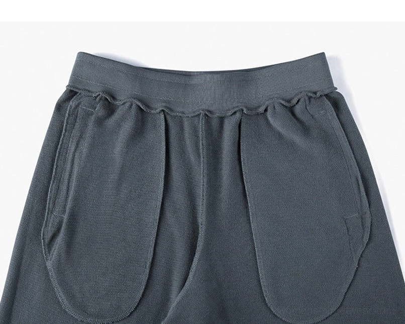 Heavyweight raw hem drawstring sweat shorts casual everyday outfit essential
