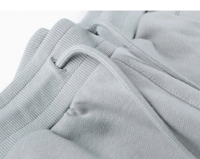 Oversized heavyweight sweat shorts with raw hem casual streetwear product image