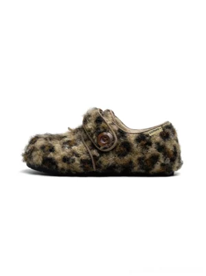 Leopard print faux fur Velcro slip-on shoes with plush upper rounded toe and cozy Seoul streetwear styling