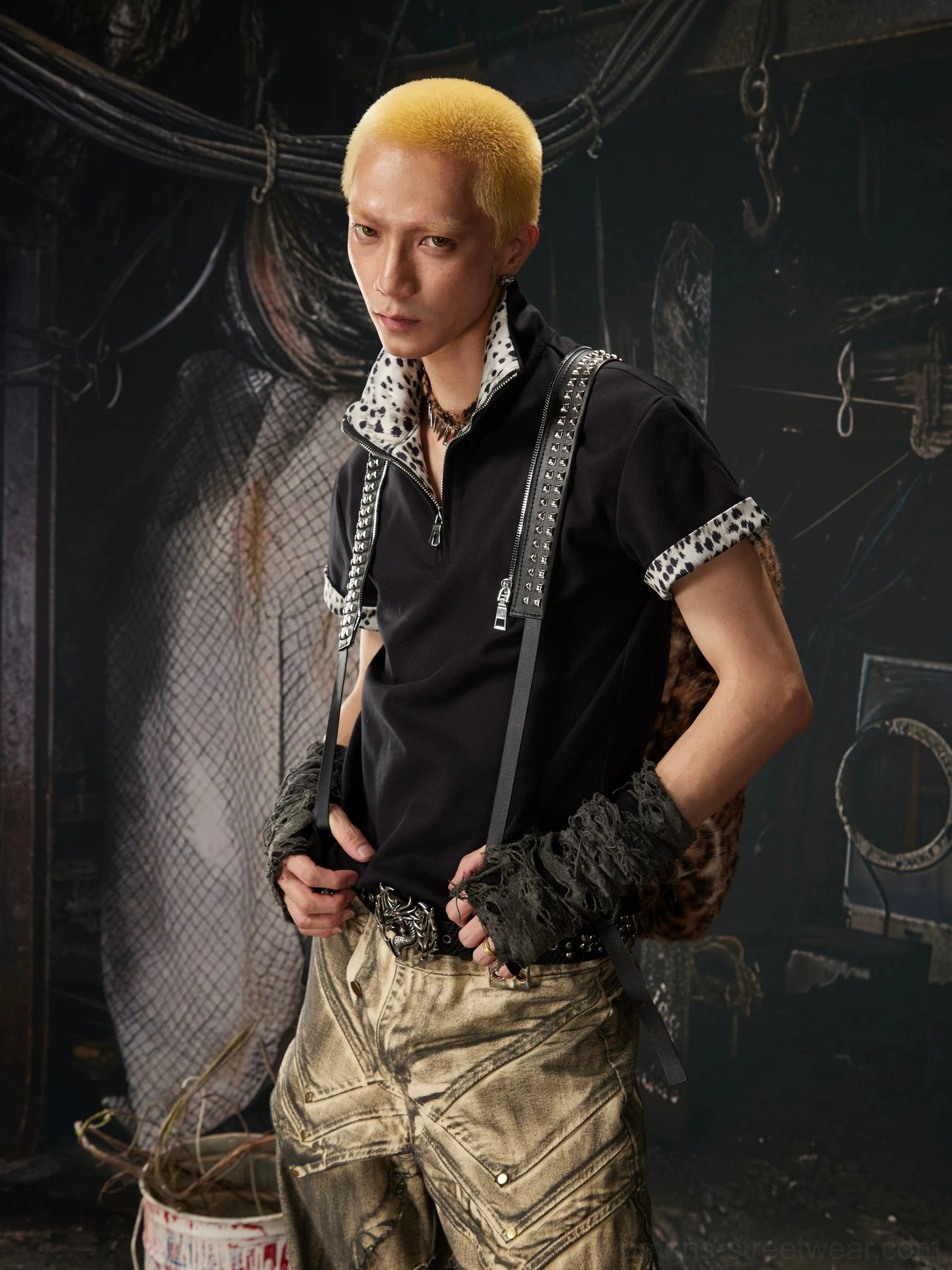 Back three-quarter view of black leopard trim half-zip polo shirt in alternative Korean streetwear outfit