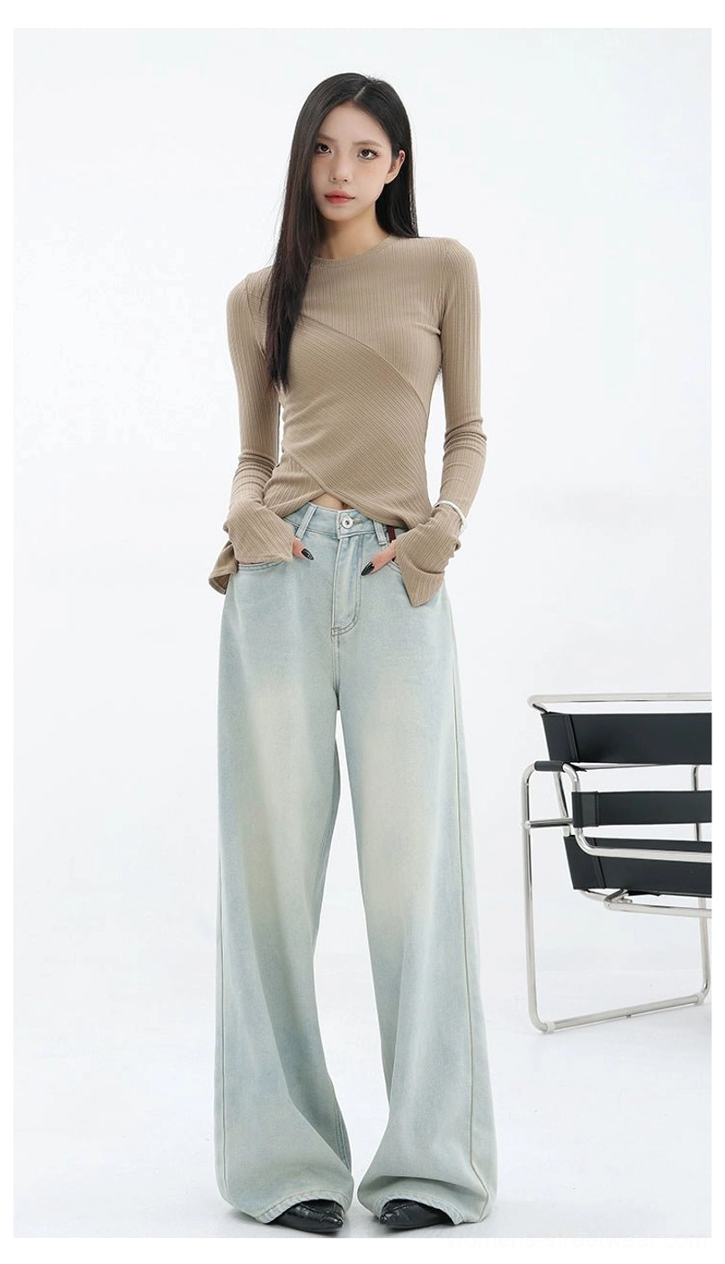 Light blue embroidered wide-leg jeans for women with a relaxed high-rise streetwear fit