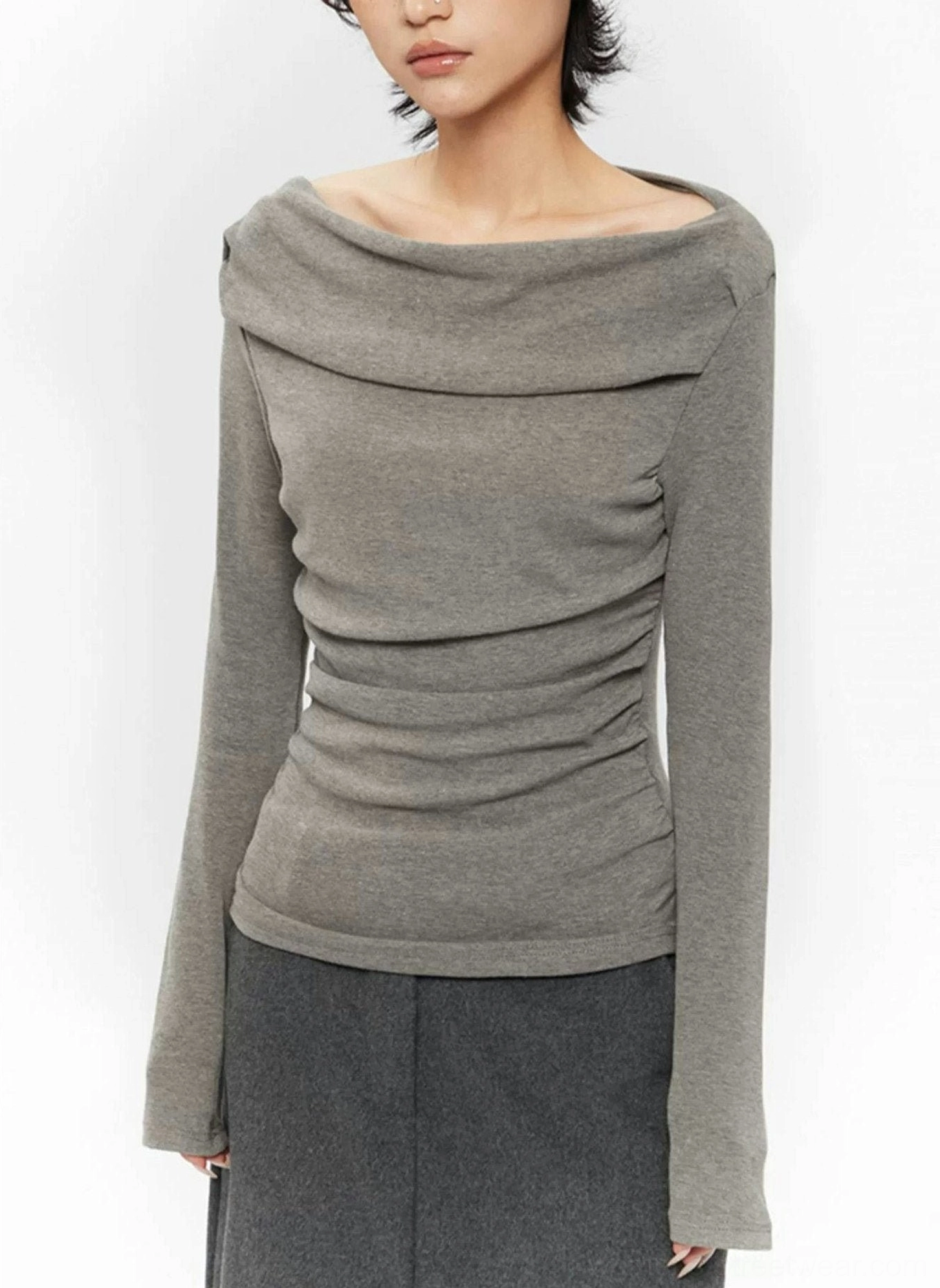Long-sleeve off-shoulder ruched top styled as a versatile Korean streetwear layering piece