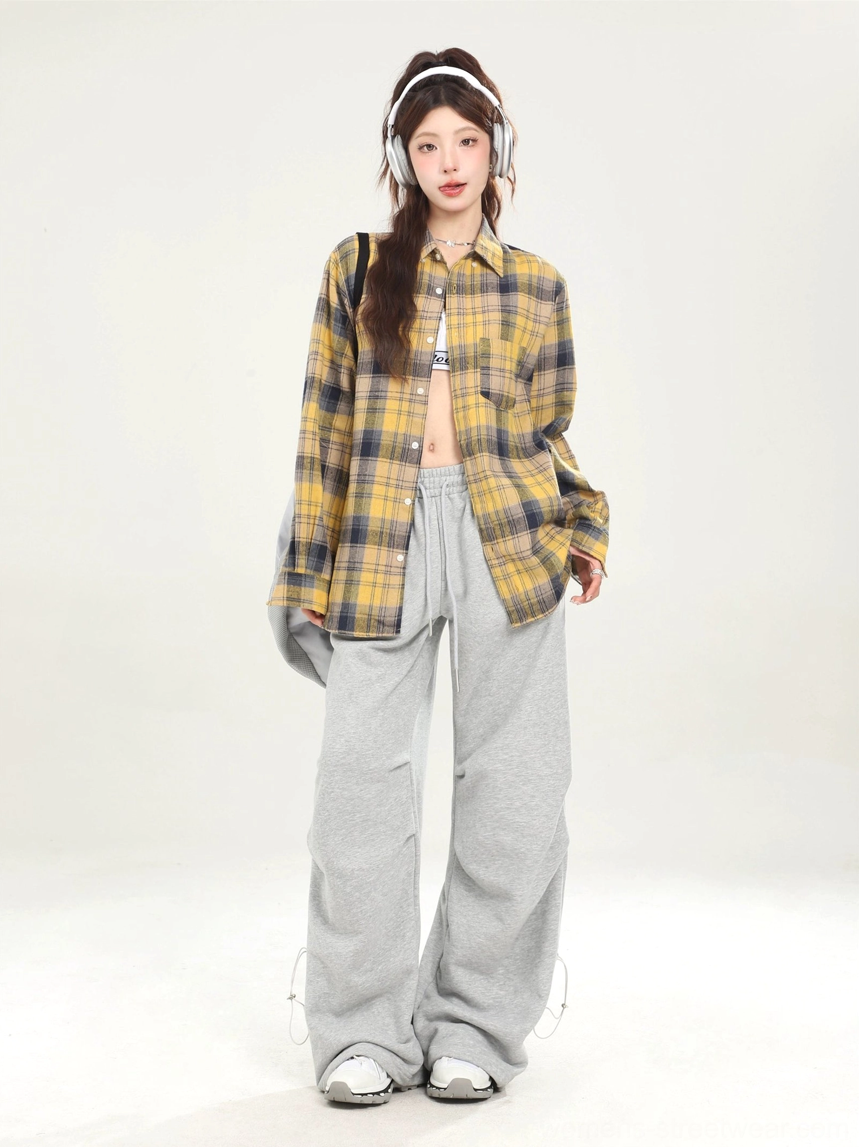 Loose plaid Korean streetwear overshirt with long sleeve design product view 22