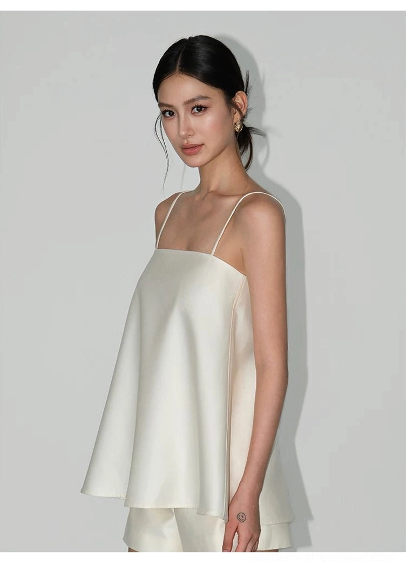 Minimalist A-line camisole and tailored shorts Seoul fashion summer separates design detail
