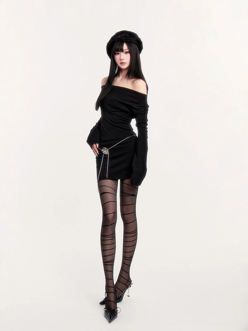 Off-shoulder choker bodycon mini dress with flared sleeves in a contemporary Y2K streetwear style