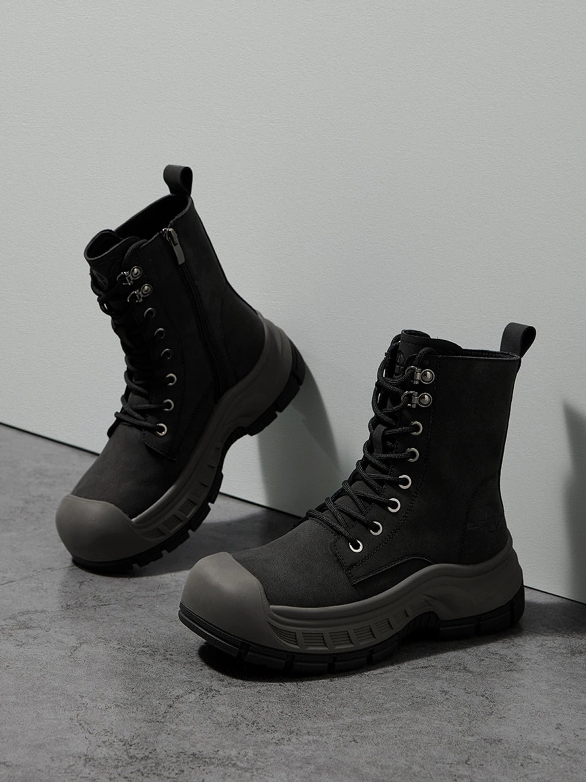 Olive green reinforced toe combat boots contemporary Korean streetwear footwear view