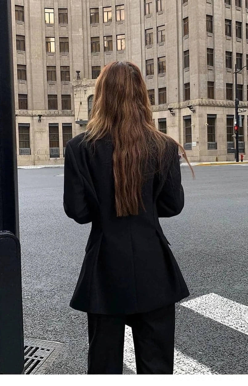 Women's oversized black blazer jacket in classic minimalist tailored streetwear style