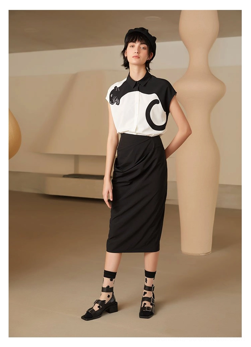 Panther embroidered color block blouse product image for Korean-inspired casual wardrobe styling