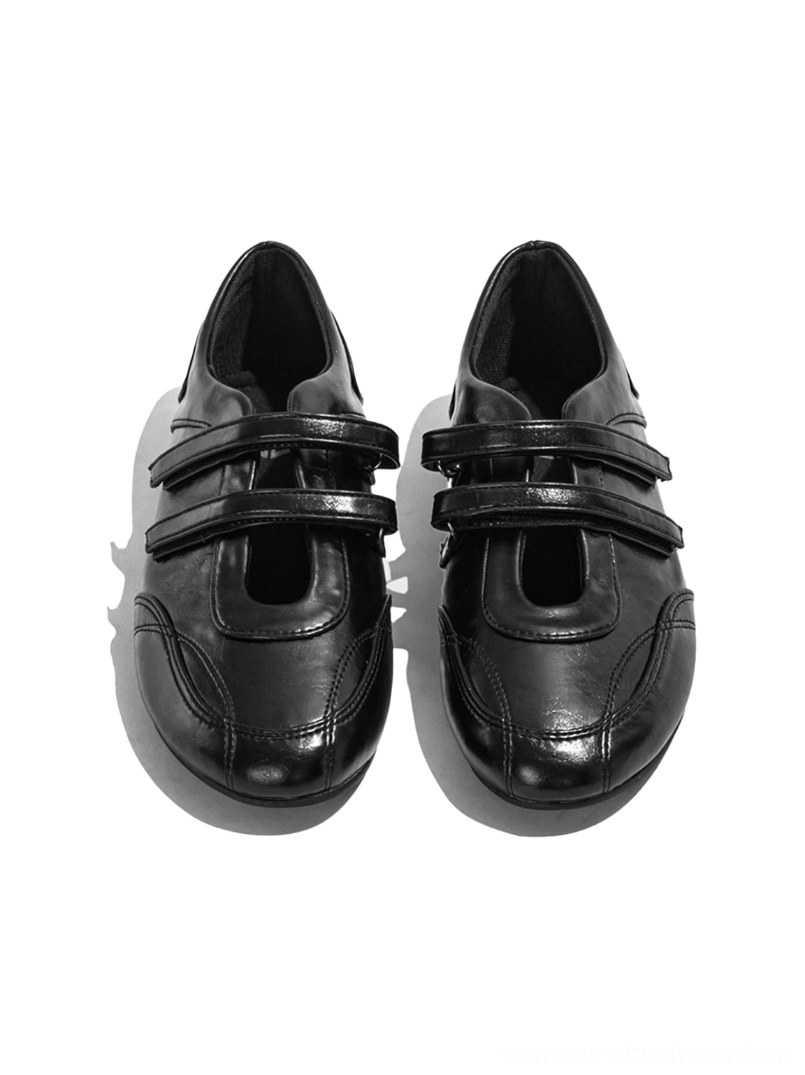 Red and black crisscross strap ballet flats for contemporary Korean fashion styling