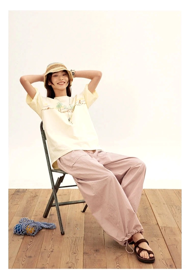 relaxed cargo pants platform sneaker styling contemporary street fashion coordination