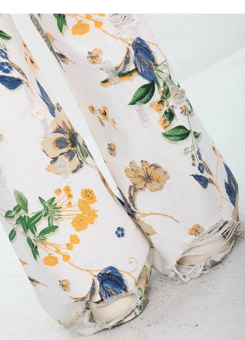 Relaxed high-waisted floral distressed jeans with a contemporary East Asian streetwear aesthetic