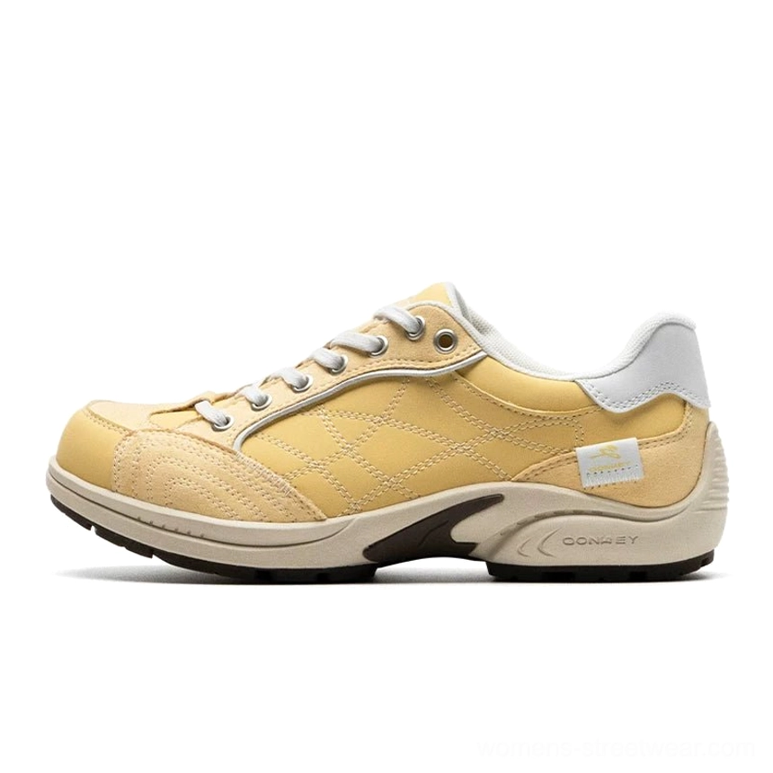 Cheese yellow retro cross-stitch low-top runner sneakers with cushioned 3 cm sole