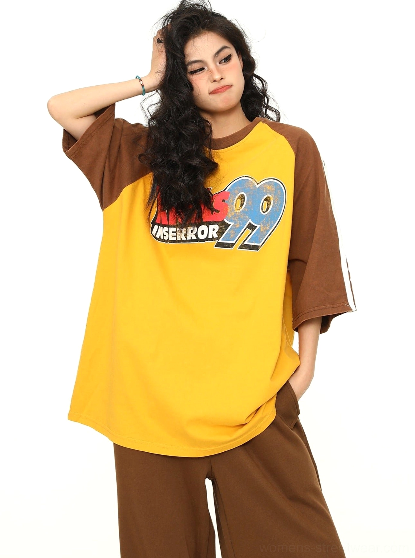 Retro varsity raglan graphic tee product image for casual Korean streetwear styling