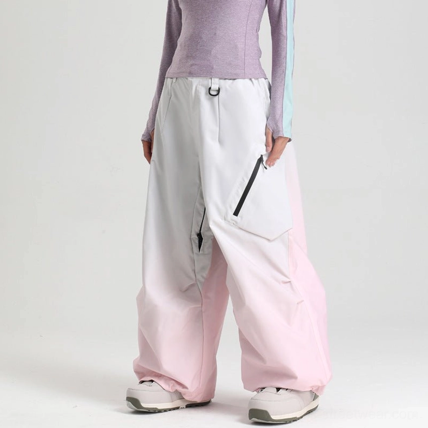 Rice noodle gradient wide-leg snow pants oversized fit color transition urban streetwear aesthetic