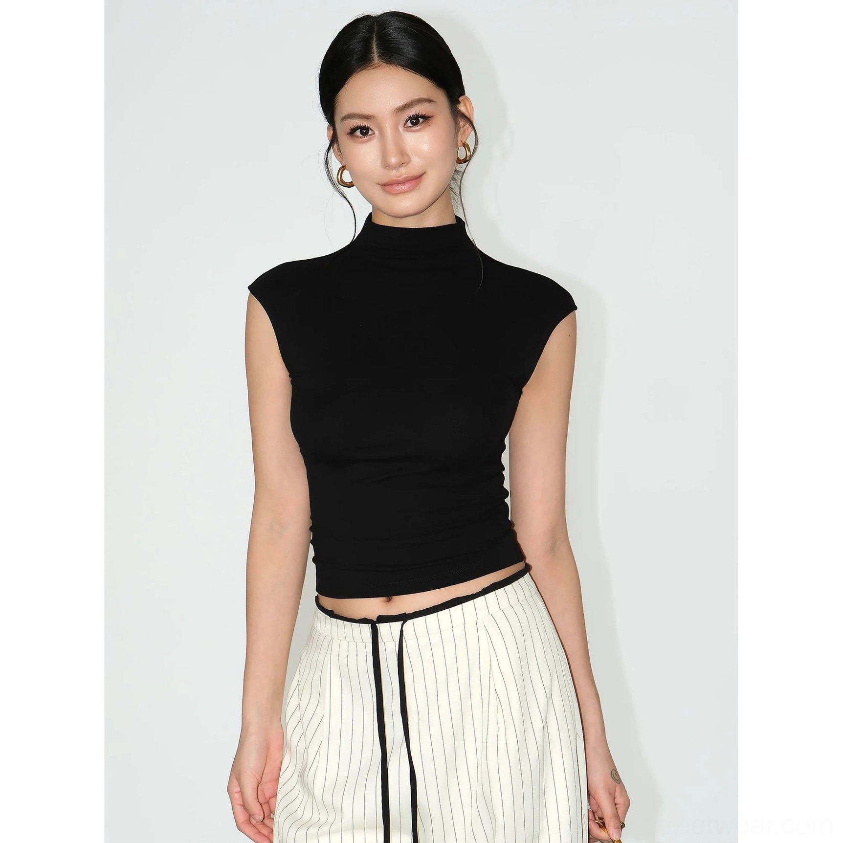 Black sculpted sleeveless mock neck cropped knit top product image for minimalist streetwear styling