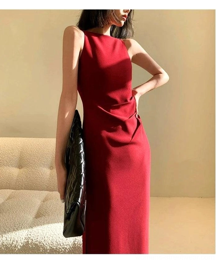 Modern sleeveless bodycon midi dress with structured boat neckline, clean solid color, and refined Seoul-inspired styling