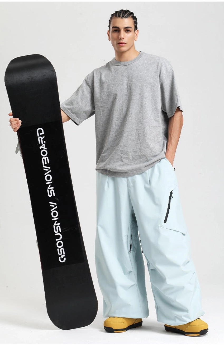 Snow pants color detail army green dark green earth tones gorpcore heritage aesthetic vintage