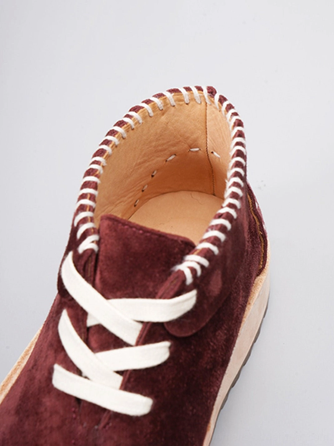 Fashion-forward split-toe lace-up chukka boots in textured leather designed for Acubi and Seoul-inspired outfits