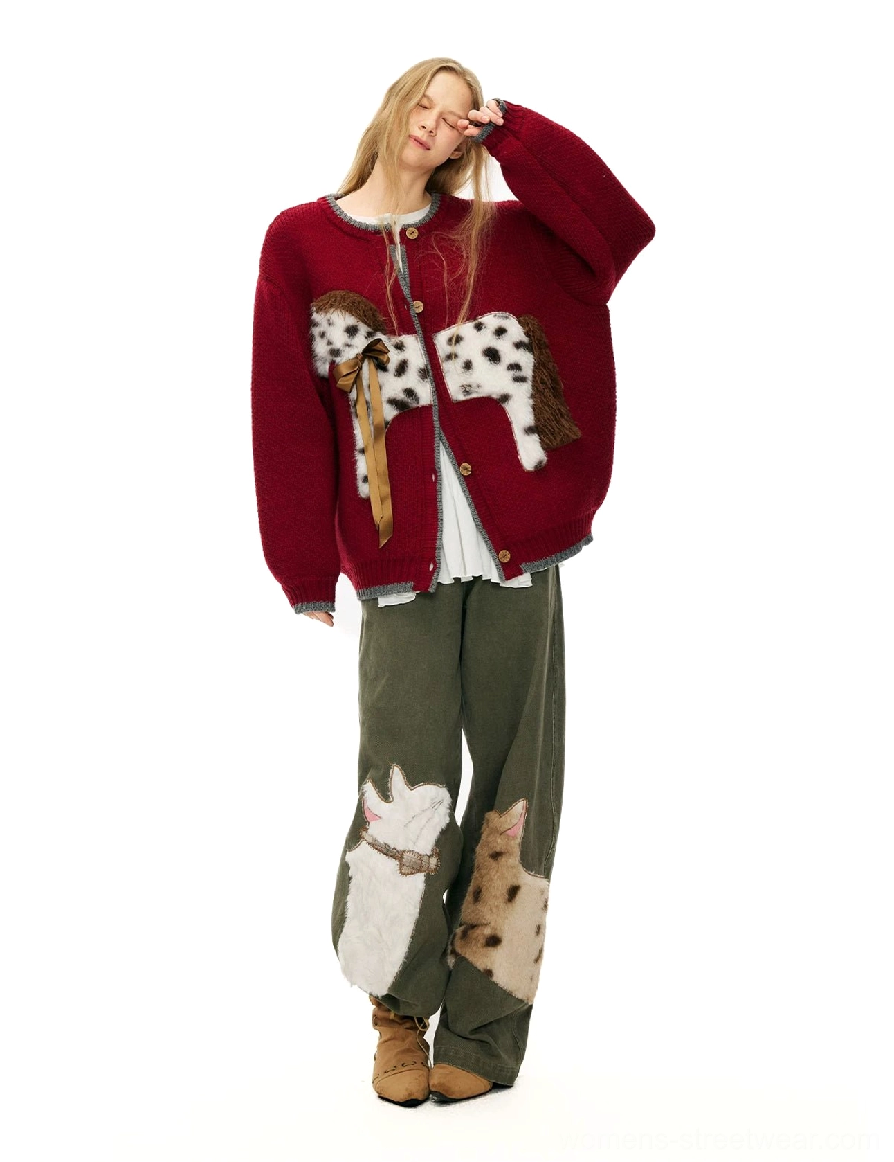 Spotted pony knit cardigan in burgundy red with contrast ribbed trims and wood look buttons