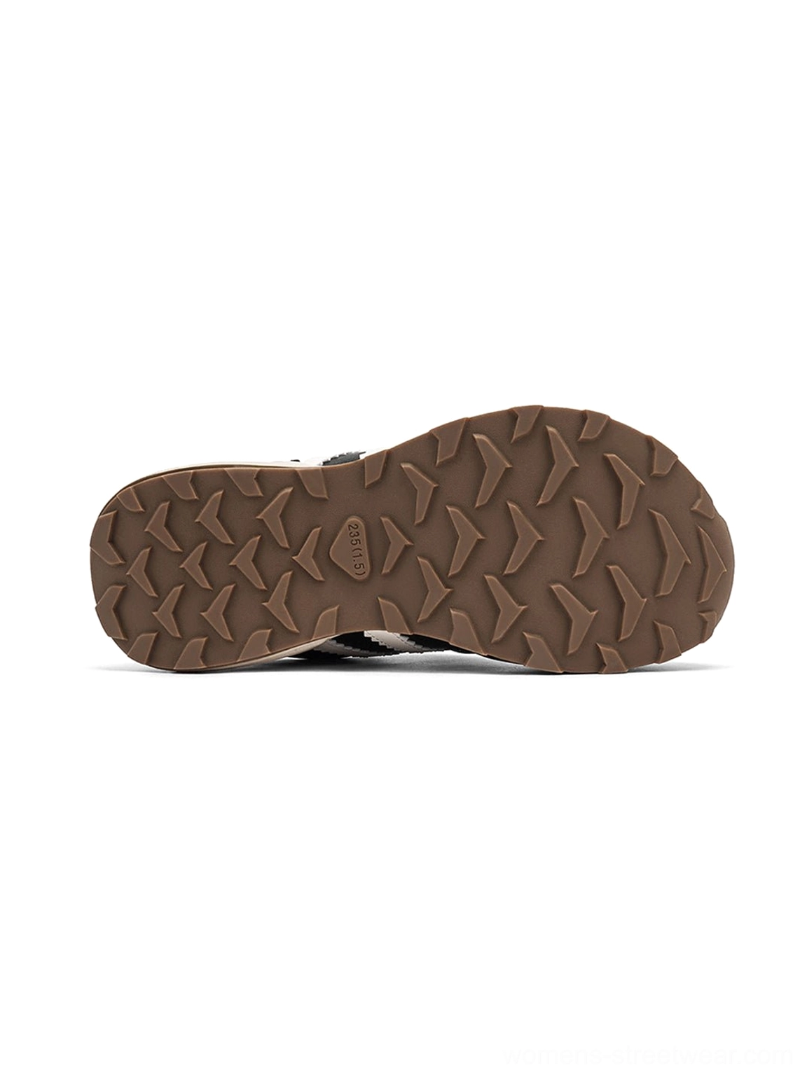 Statement polka dot platform sneakers with sporty side stripes and smiley-inspired casual streetwear design