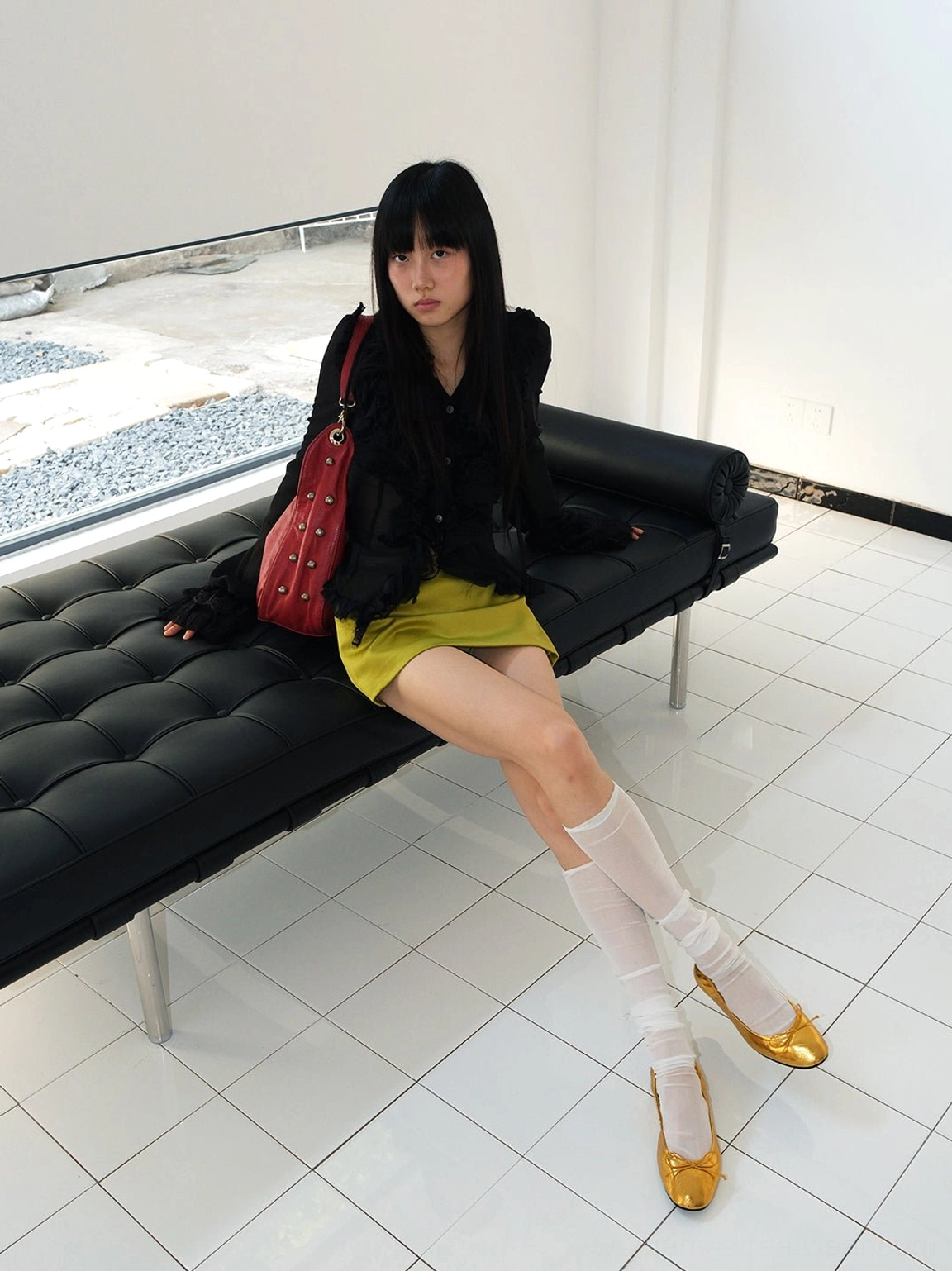 Stylish metallic quilted ballet shoes with delicate vamp bows for modern East Asian fashion outfits