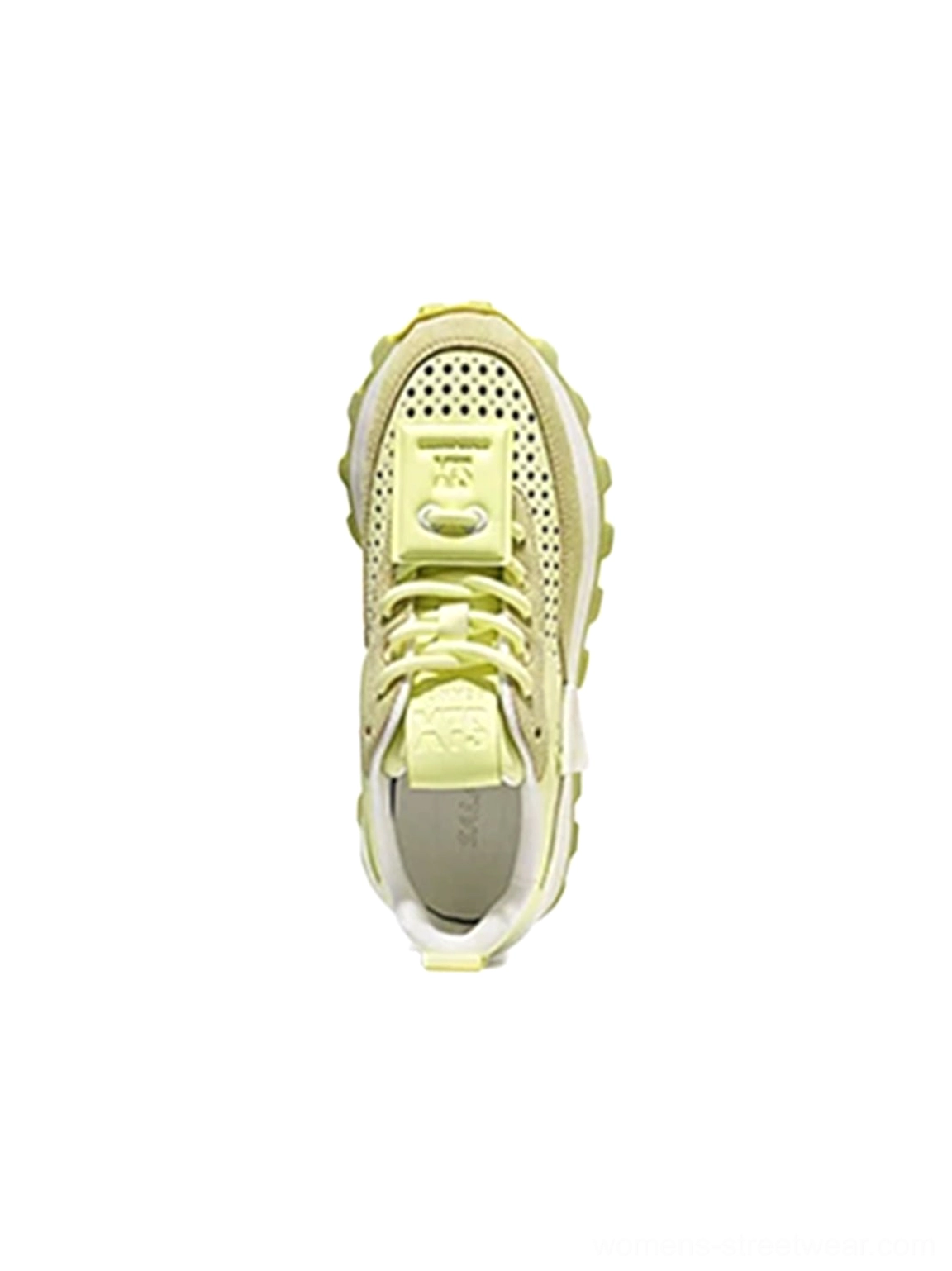 Unisex low-top platform shoes made from perforated cow leather for contemporary casual streetwear outfits