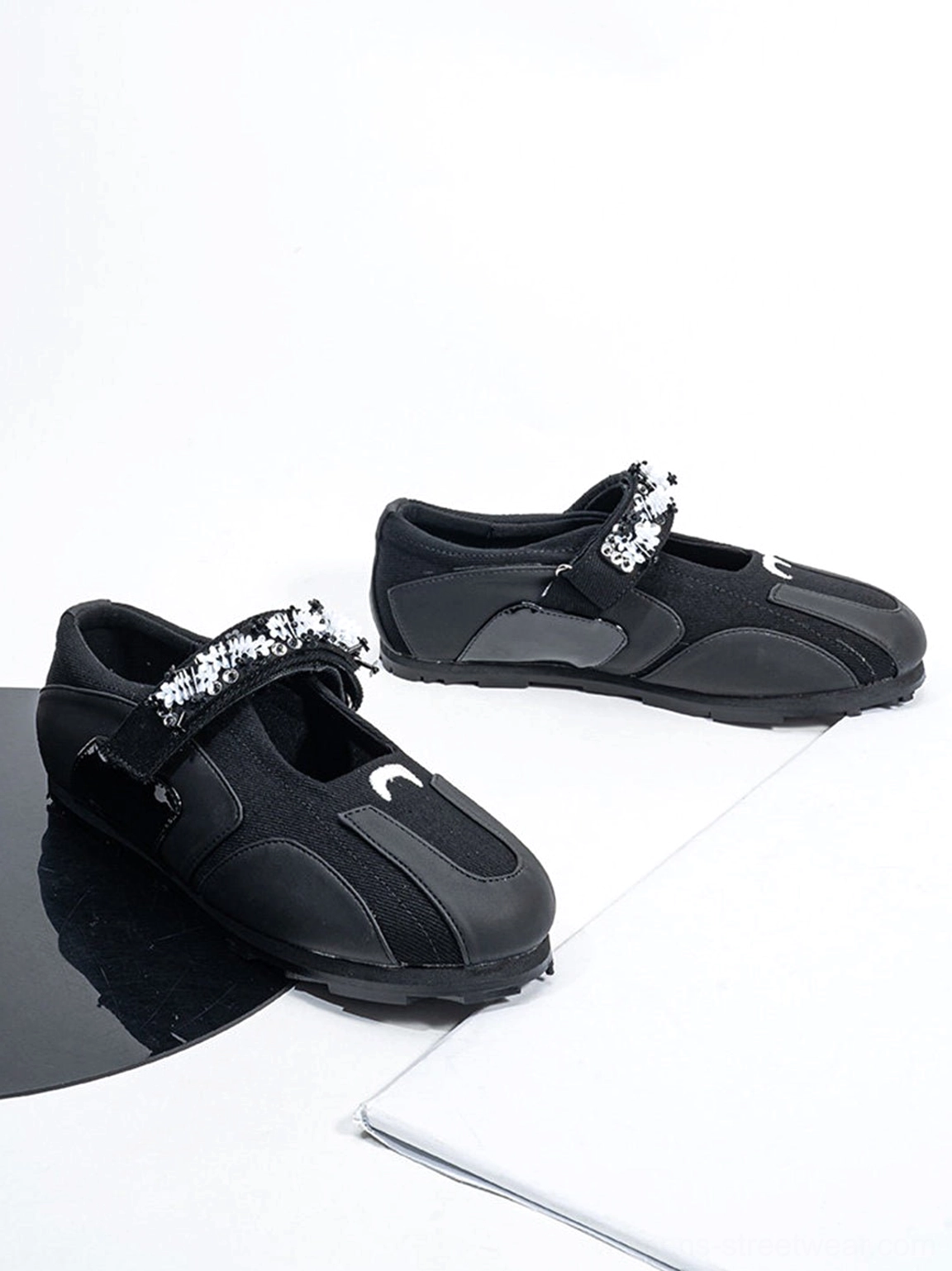 Velcro sport ballet Mary Jane sneakers for Acubi-inspired and everyday streetwear styling