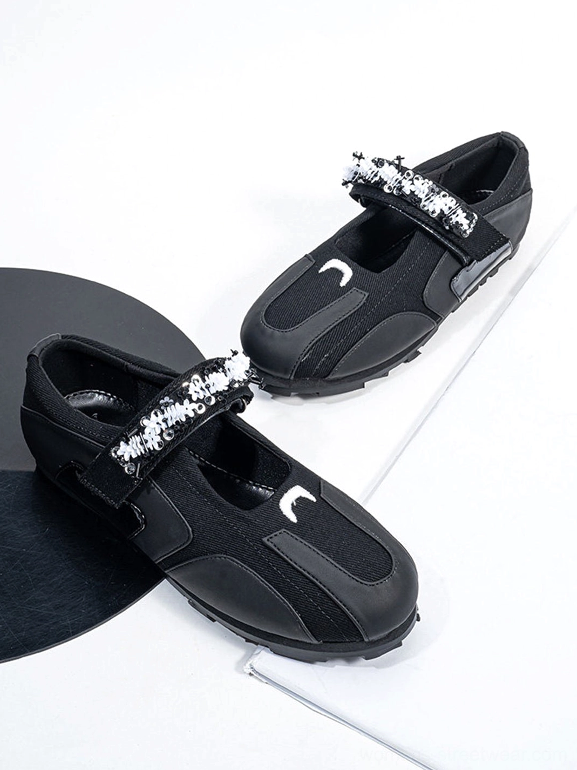 Women's sport ballet Mary Jane sneakers combining a classic strapped shoe with sneaker comfort