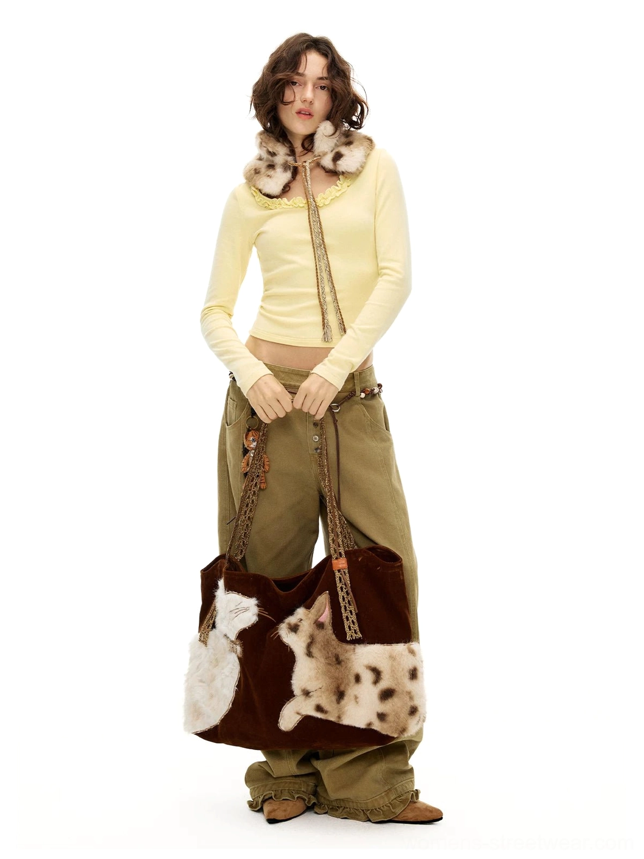 Velvet cat shoulder tote bag with whimsical plush applique details and cozy East Asian street fashion aesthetic