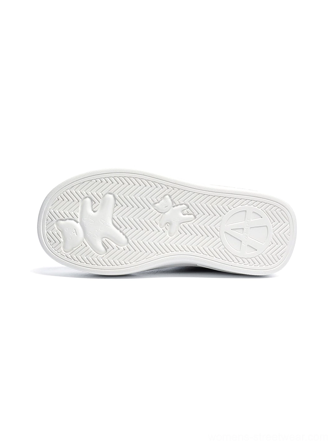 Vibrant everyday platform sneakers with canvas and synthetic upper for colorful city outfits and casual styling