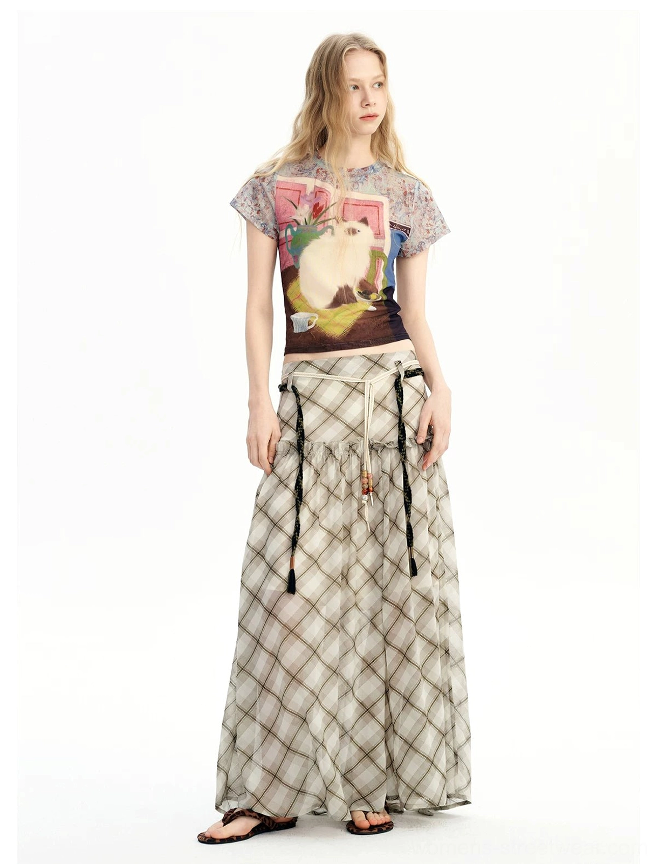 Vintage cat dreamscape mesh graphic baby tee and high waisted plaid maxi skirt front outfit view
