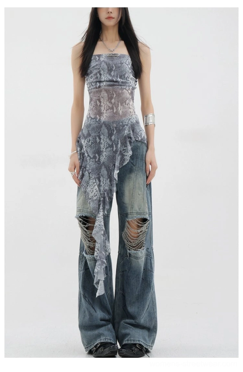 Vintage distressed wide-leg jeans style history and cultural significance exploring grunge aesthetic development 90s fashion influence and contemporary streetwear relevance